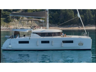 Charter a Lagoon Lagoon 46 AC&GEN/ WM/ CAM/ WI-FI 2025 in Benítses on Samboat
