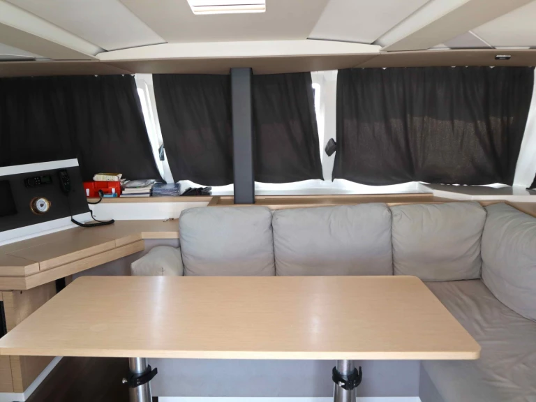Louer Catamaran avec ou sans skipper Fountaine Pajot à Lefkáda