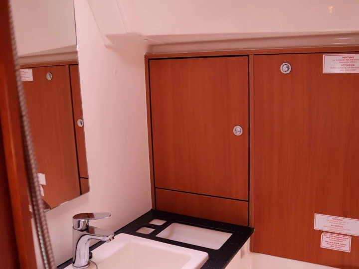 Location bateau Néa Péramos pas cher Bavaria Cruiser 40 /3cab