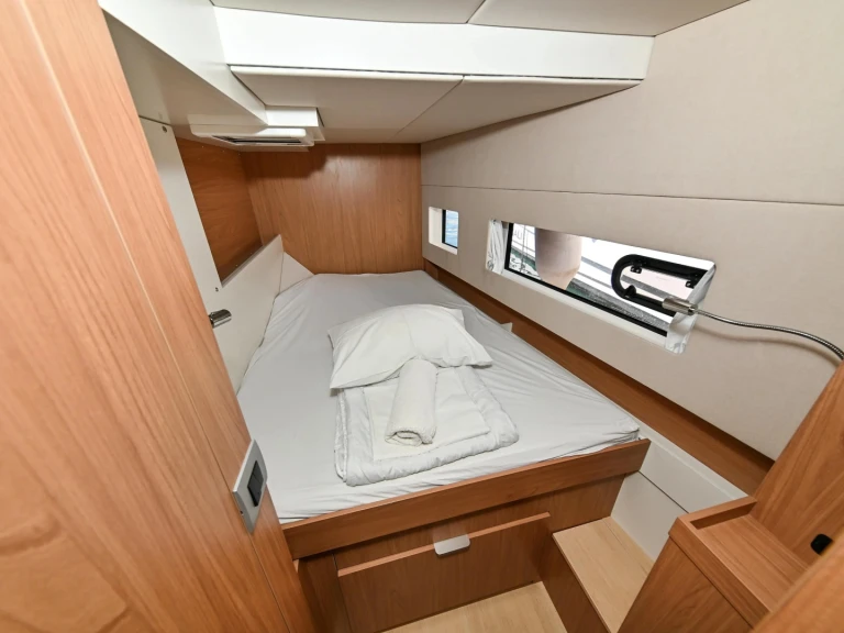 Catamaran à louer à Tivat au meilleur prix