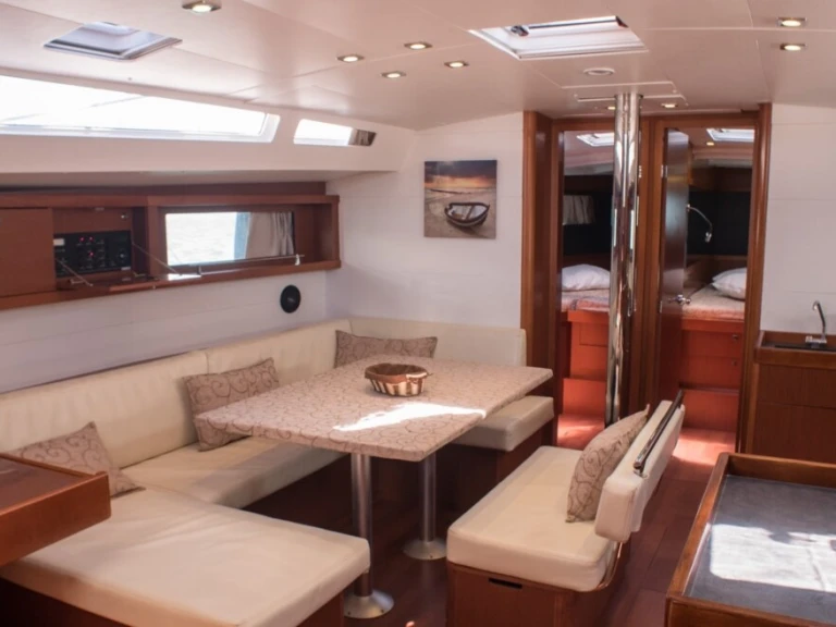Location à Ávdira - Bénéteau Oceanis 48 /5cab sur SamBoat