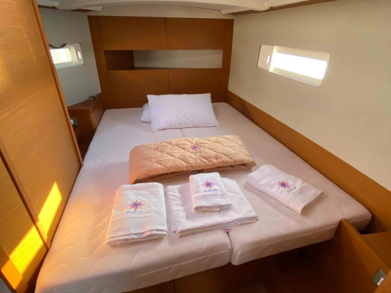 Jeanneau Sun Odyssey 410 /3cab a louer à Lefkáda