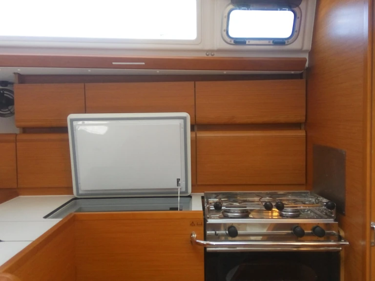Location bateau Álimos pas cher Sun Odyssey 449 /4cab
