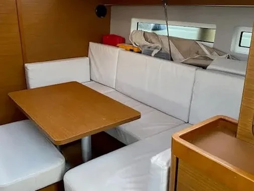 Location à Paros (Ile) - Jeanneau Sun Odyssey 440 (4cab) sur SamBoat