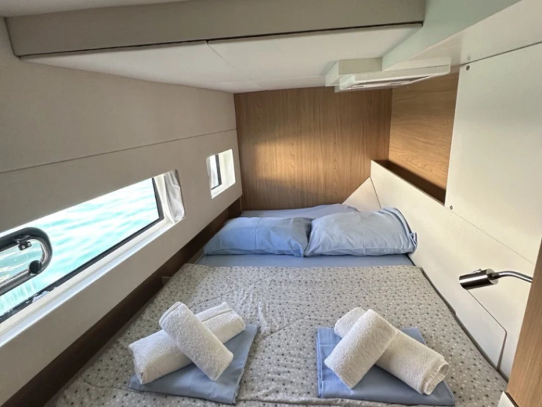 Louez un Bali Bali Catsmart/6 cab à Tivat