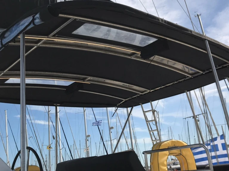 Location à Álimos - Lagoon Lagoon 50/6 cab sur SamBoat