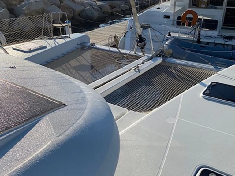 Location bateau Lagoon Lagoon 40/4 cab, 2WC à Bormes-les-Mimosas sur Samboat