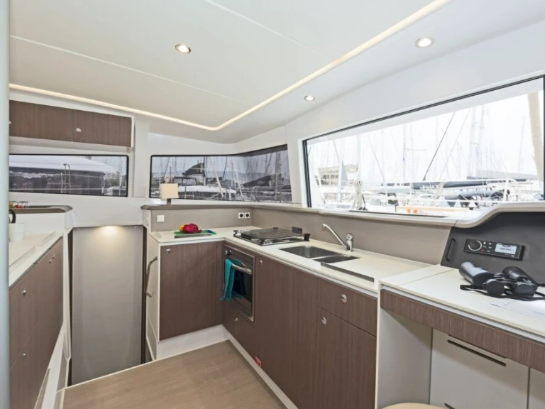 Location bateau Ávdira pas cher Bali 4.1/4 cab, 4WC