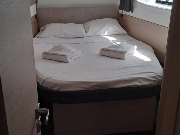 Location à Propriano - Fountaine Pajot Astréa 42 Quatuor CAT/6 cab sur SamBoat