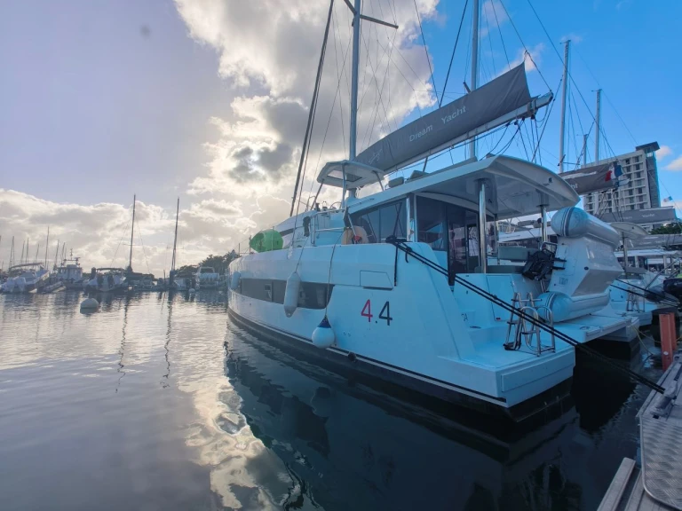 Louer Catamaran avec ou sans skipper Bali à Bas du Fort