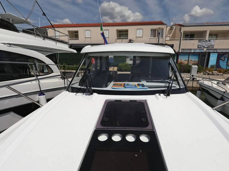 Location Bateau à moteur à Biograd na Moru - Bénéteau Antares 9 OB