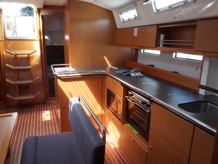 Location bateau Bavaria Cruiser 45 à Lemmer sur Samboat
