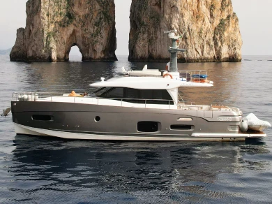 Verhuur Motorboot in Naples - Azimut Azimut Magellano 53