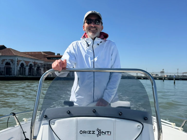 Louez un Orizzonti Calipso à Venise