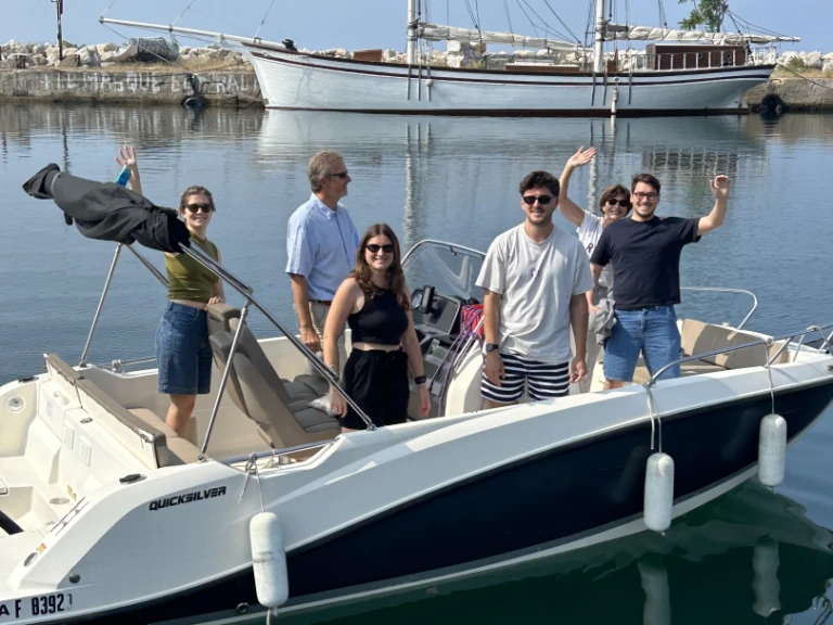 Location Bateau à moteur à Marseille - Quicksilver Activ 605 Open