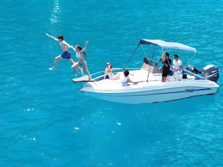 Louer Bateau à moteur avec ou sans skipper Arkos à Alcúdia