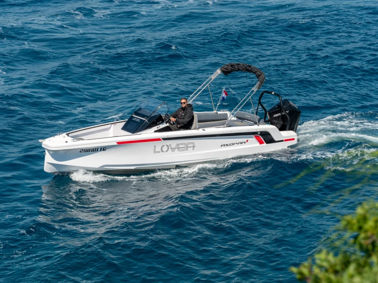 Bateau à moteur à louer à Trogir au meilleur prix