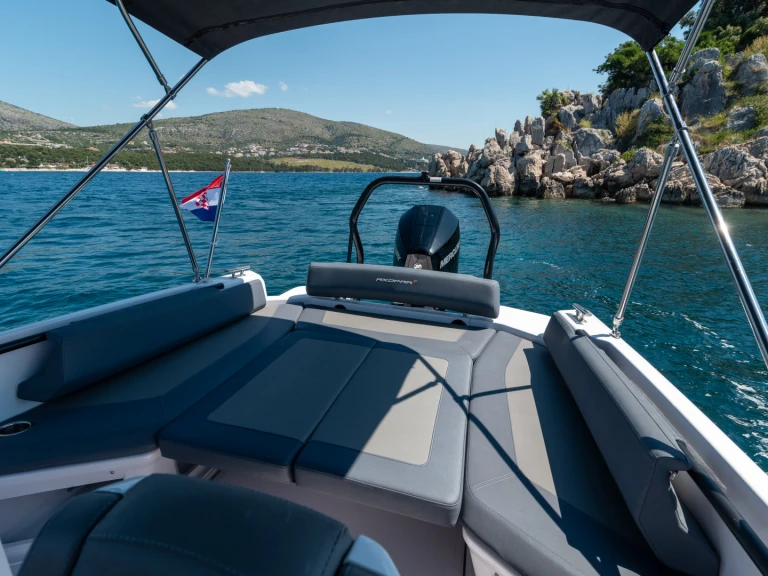 Location bateau Trogir pas cher 22 Spyder