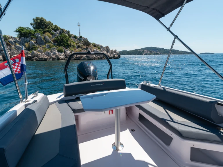 Location Bateau à moteur à Trogir - Axopar 22 Spyder