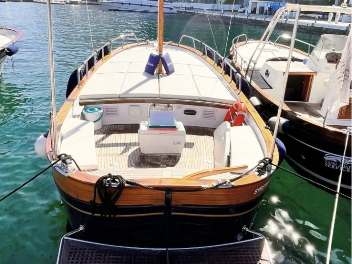 Fratelli Aprea Sorrento 7,50 open cruise a louer à Capri