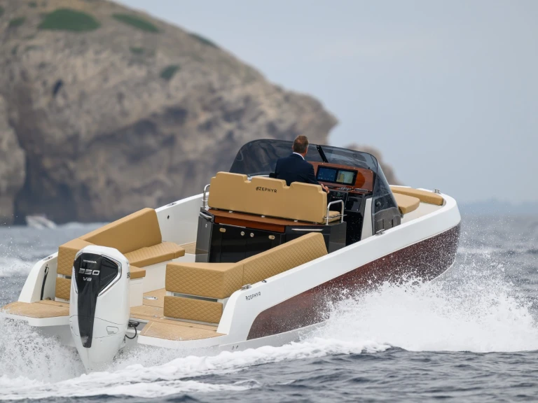Location Bateau à moteur Zephyr avec permis
