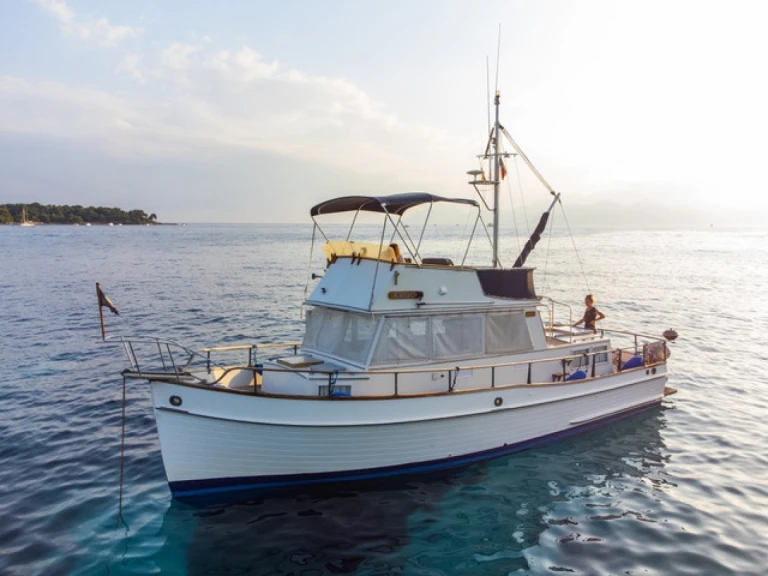 Location bateau Cannes pas cher Grand Banks 36 Classic