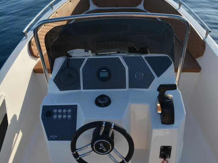 Location Bateau à moteur à Santa Margherita Ligure - Trimarchi Diamond 215