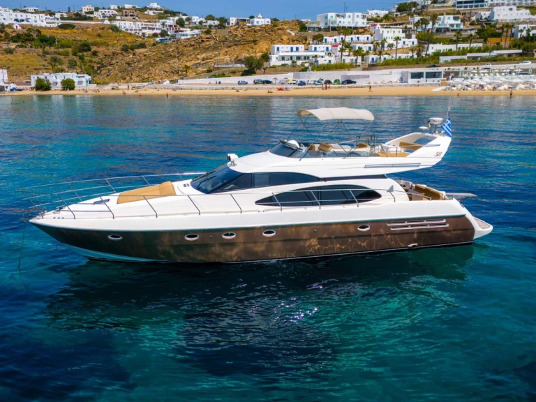 Yacht à louer à Álimos au meilleur prix