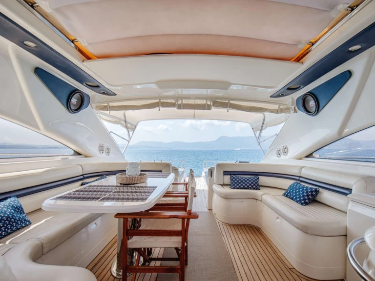 Louer Yacht avec ou sans skipper Princess, UK à Mykonos (Île)