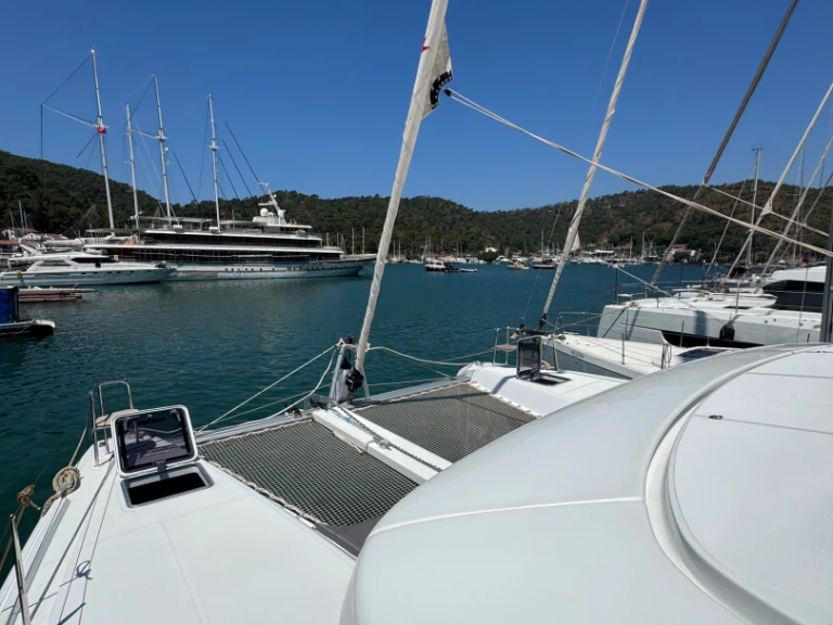 Louez un Lagoon Lagoon 42 à Fethiye