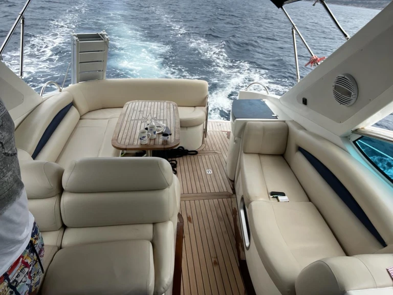 Louer Bateau à moteur avec ou sans skipper Sealine à Rhodes (Ville)