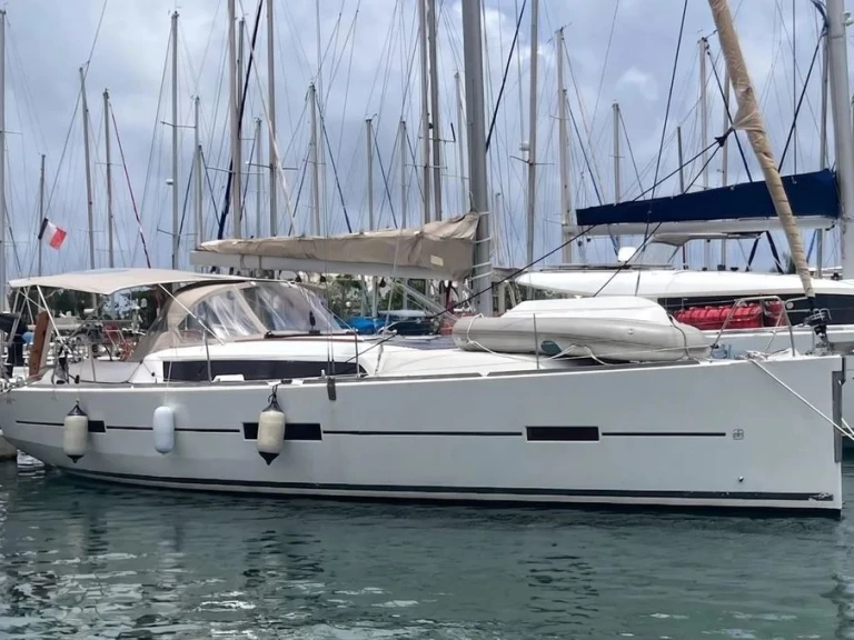 Location à Saint-Gilles-Croix-de-Vie - Dufour Dufour 412 Grand Large sur SamBoat