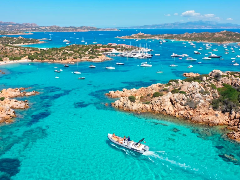 Louez un Joker Boat Clubman 26 à Porto Cervo