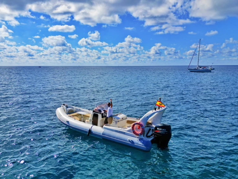 Location bateau Arona pas cher Medline 3