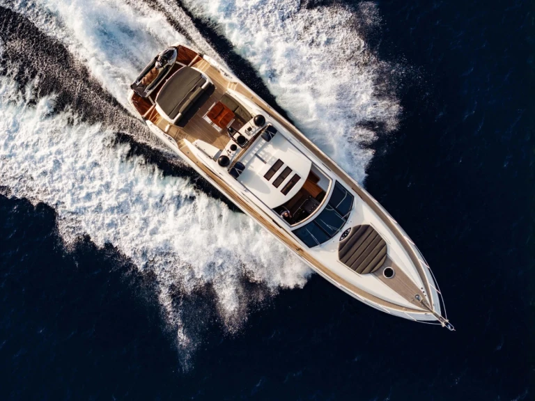 Location Yacht Sunseeker avec permis