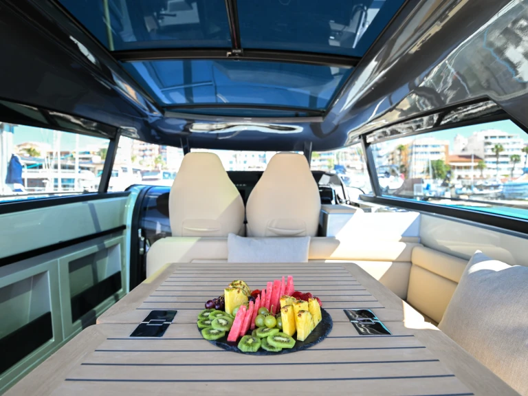 Location à Ibiza (Ville) - Focus 3X sur SamBoat