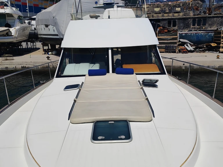 Location bateau Bénéteau Antares 13.80 à Tivat sur Samboat