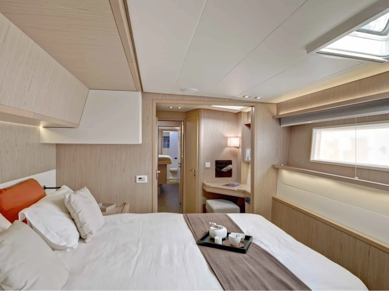Louer Catamaran avec ou sans skipper Lagoon à Cannes
