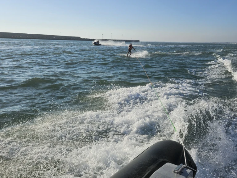Location Semi-rigide COBRA RIB avec permis