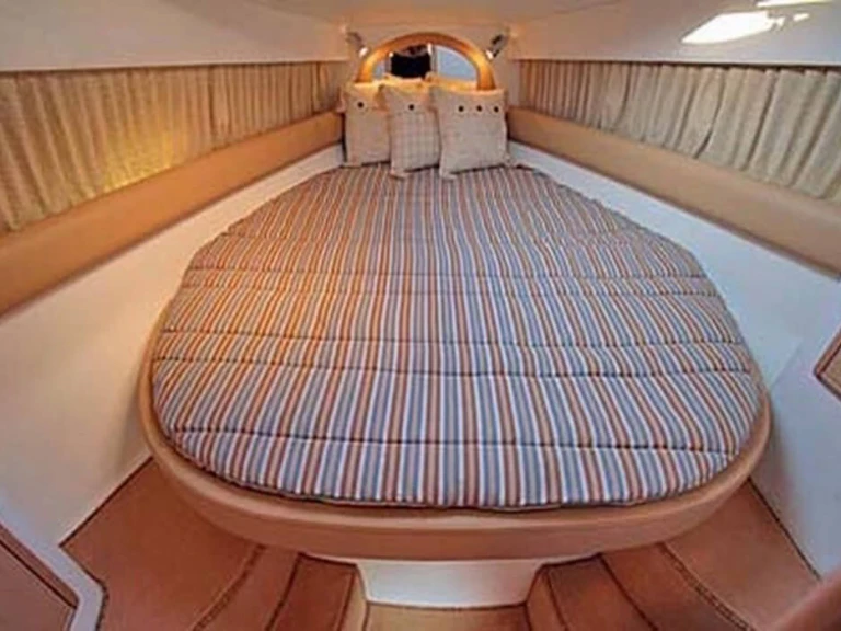 Location Bateau à moteur à Lagos - Airon 345