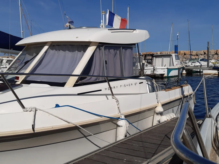 Location bateau France pas cher Merry Fisher 650