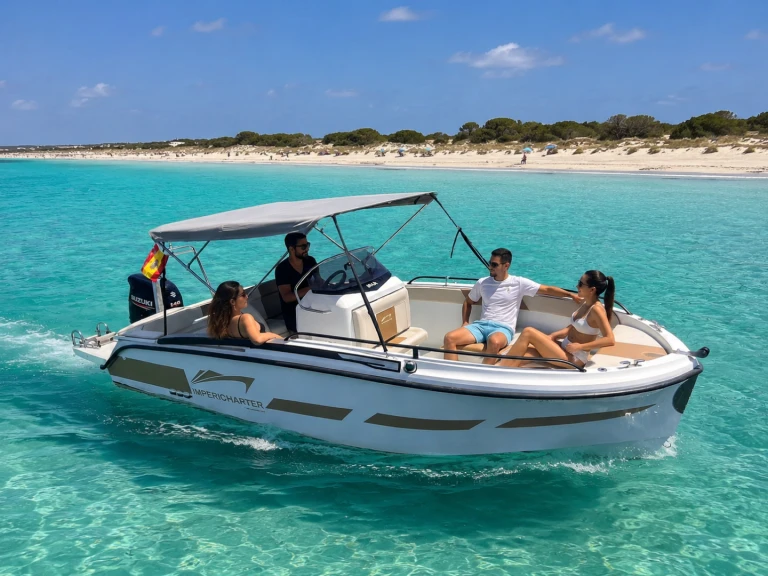 Bateau à moteur à louer à Club Nautico S'Estanyol au meilleur prix