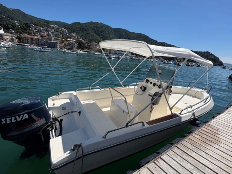 Location Bateau à moteur à Porto Turistico Internazionale Di Rapallo - Capelli Cap16