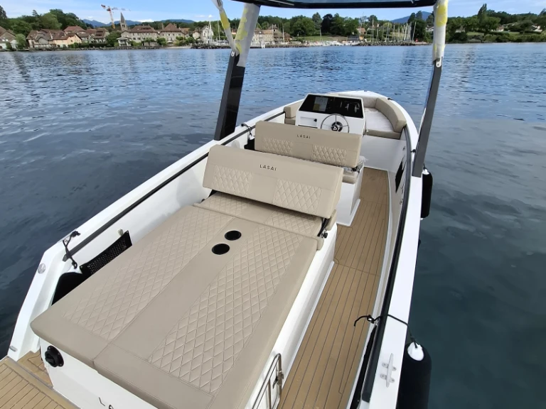 Location bateau Yvoire pas cher Lasai 22 GL
