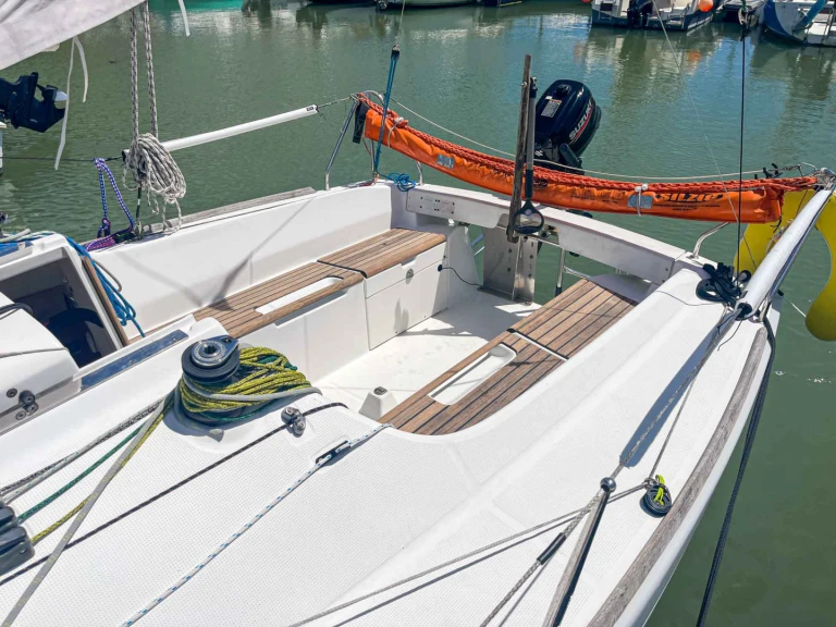 Location bateau La Baule-Escoublac pas cher First 21.7
