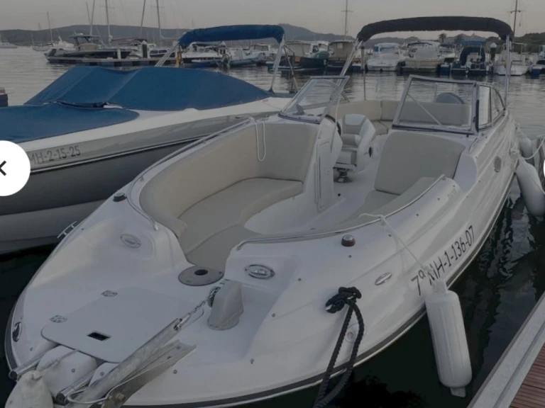 Location bateau Starcraft LIMITED 2410 OB à Fornells sur Samboat