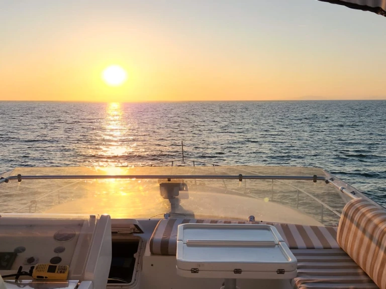 Location bateau Ferretti Ferretti 60 à Pisa sur Samboat
