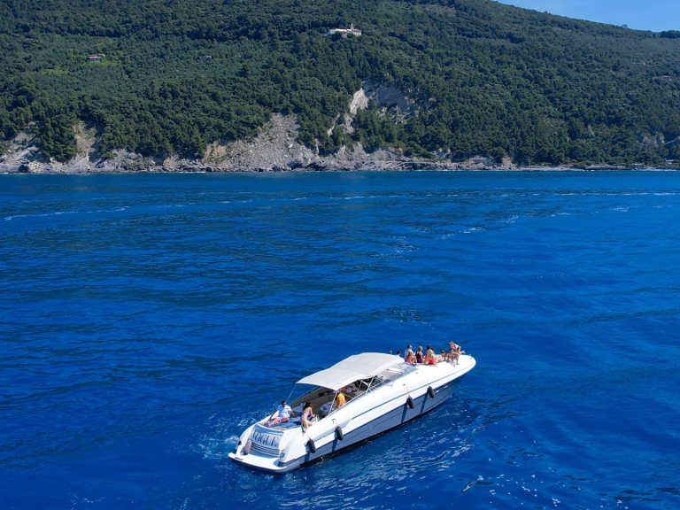 Location Bateau à moteur cherokee avec permis