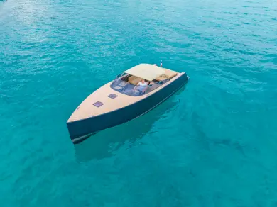 Location bateau VanDutch VanDutch 40 à Cannes sur Samboat