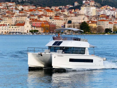 Alquiler de barcos Biograd na Moru barato de Fountaine Pajot MY 37